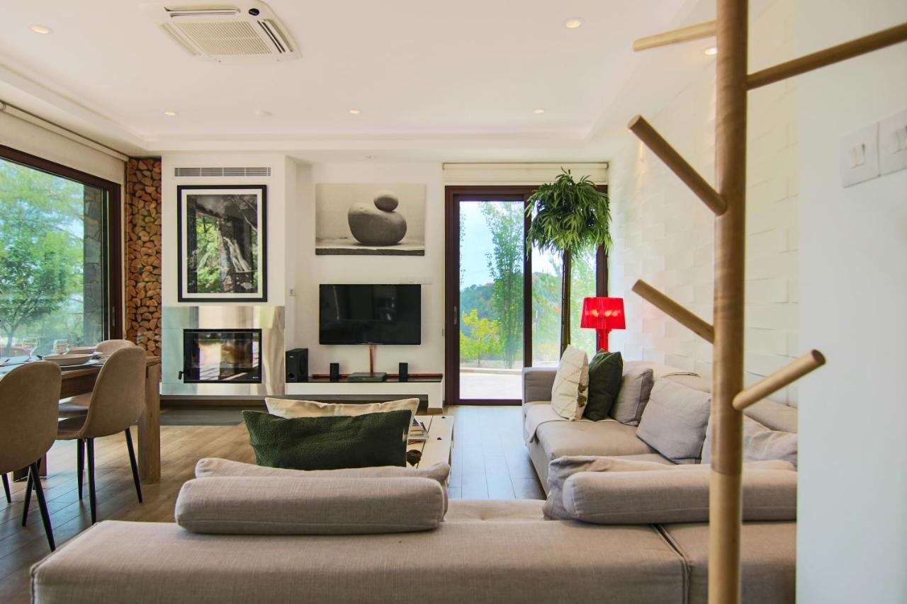 Phaedrus Living: Forest View Luxury Villa Chantara Foini Εξωτερικό φωτογραφία