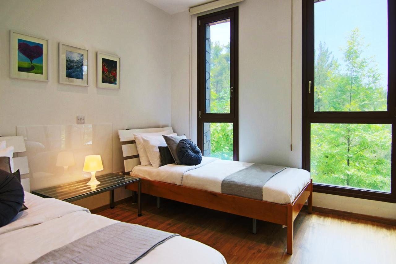 Phaedrus Living: Forest View Luxury Villa Chantara Foini Εξωτερικό φωτογραφία
